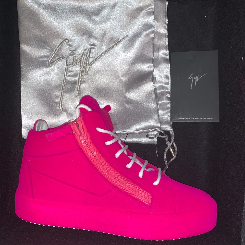 Giuseppe Sneakers - Picture 2 of 4